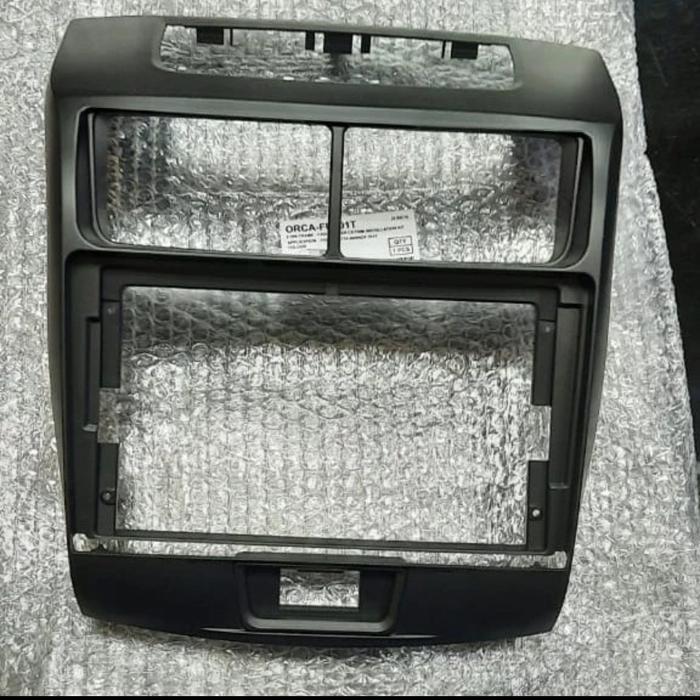 Frame Tape Headunit Mobil Avanza 2012 - 2017 9Inch