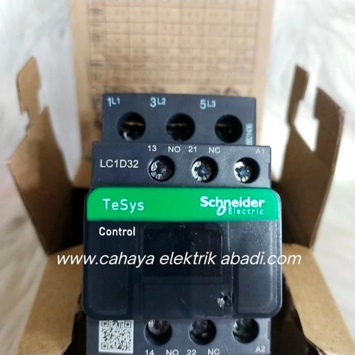 kontaktor Schneider new original lc1d32f7 50a 3phase 110vac/kontaktor Schneider/kontaktor Schneider