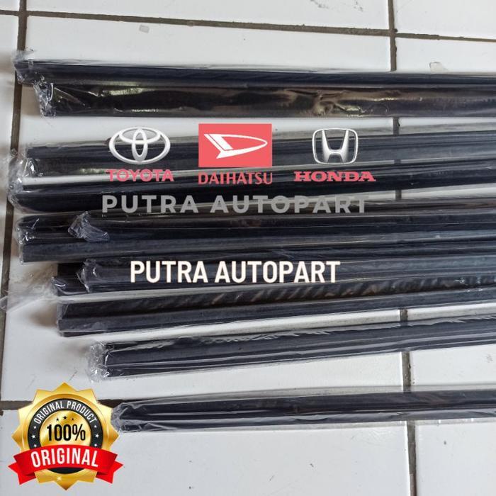karet pelipit kaca mobil universal untuk semua mobil