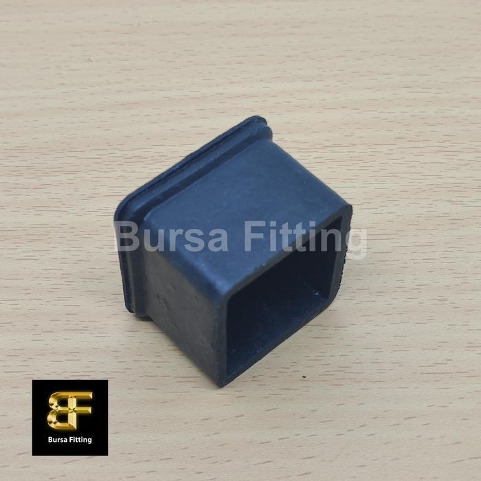 Kaki karet kotak 30 x 30 / alas kaki meja kursi / karet hollow