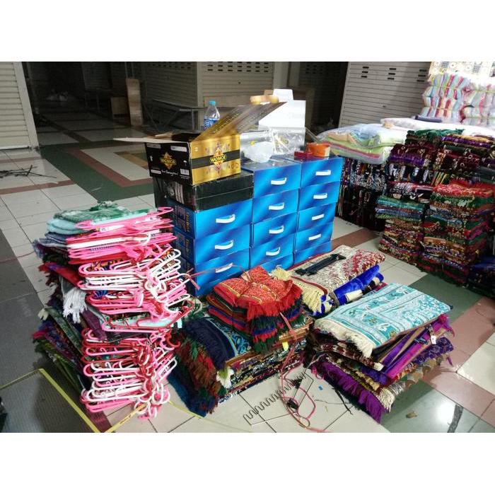 Sarung Wadimor Horison