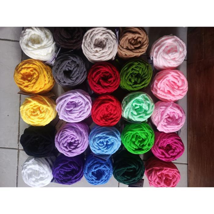 Benang chenille Chunky 50 gr / Chenille 50 gr / Chenille Chunky / Benang Rajut Chenille Chunky