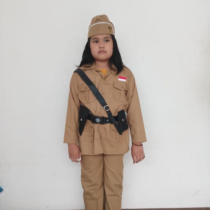 set lengkap pejuang Baju Set Lengkap Pejuang Veteran untuk Anak Perempuan, Atasan dan Rok, Usia 34 T