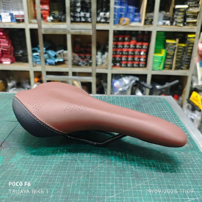 Saddle D5090 Ddk Patrol Brown 272 X 144 Mm - Sadel Jok Sepeda Mtb Road Folding Patrol Ddk D5090