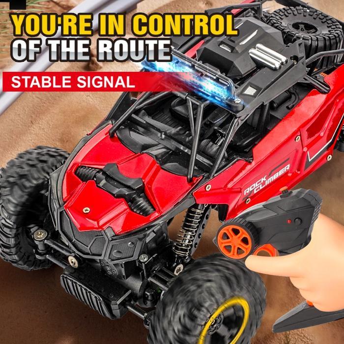 Mainan RC Truk Militer Besar 4WD Bodi Besi, Ban Karet, Medan Berat, 2.4GHz, LED, Baterai Cas