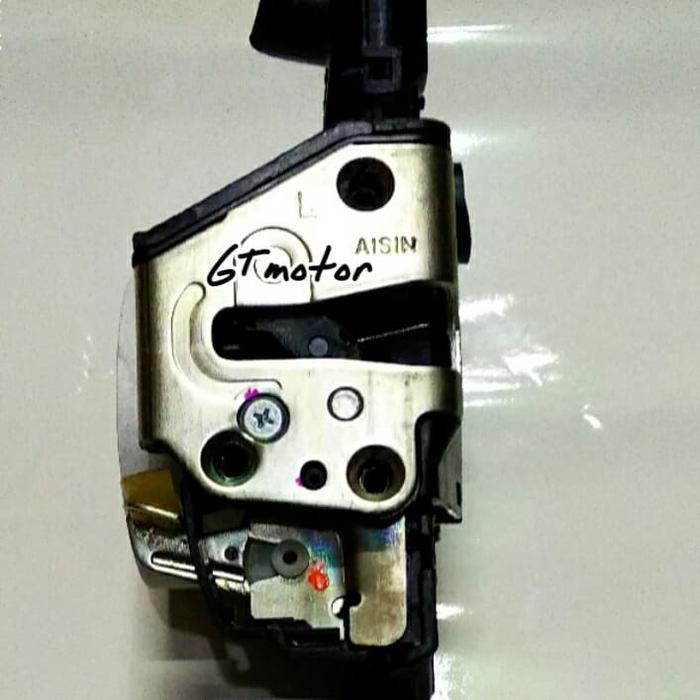 Actuator Door Lock Depan Kiri Innova / Fortuner / Hilux