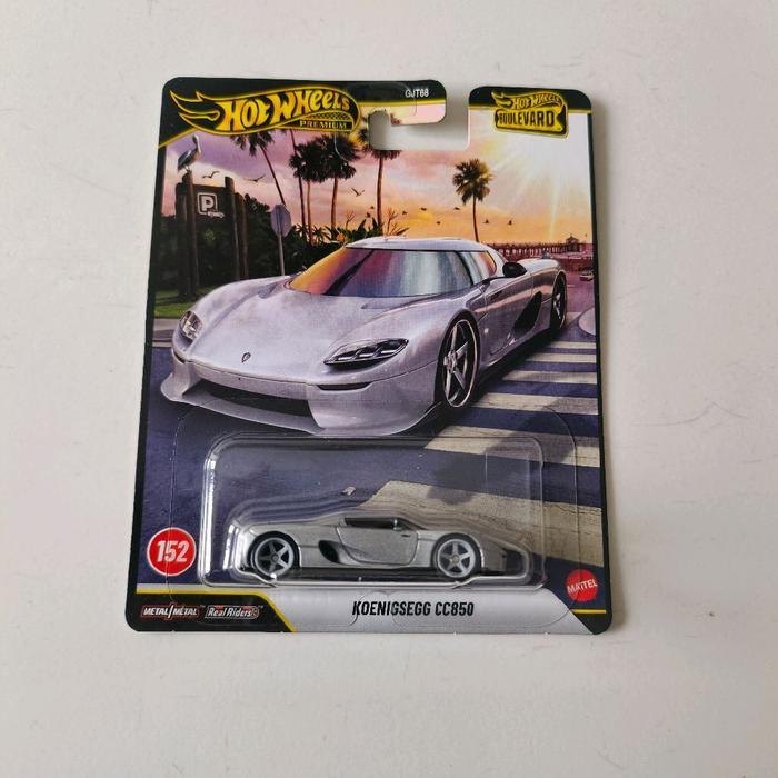 Hot Wheels Premium Koenigsegg CC850 - Boulevard Series 152