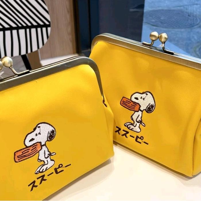 TAS CLUTCH SNOOPY / TAS IMPORT SNOOPY / HANDBAG SNOOPY / TAS TENTENG SNOOPY
