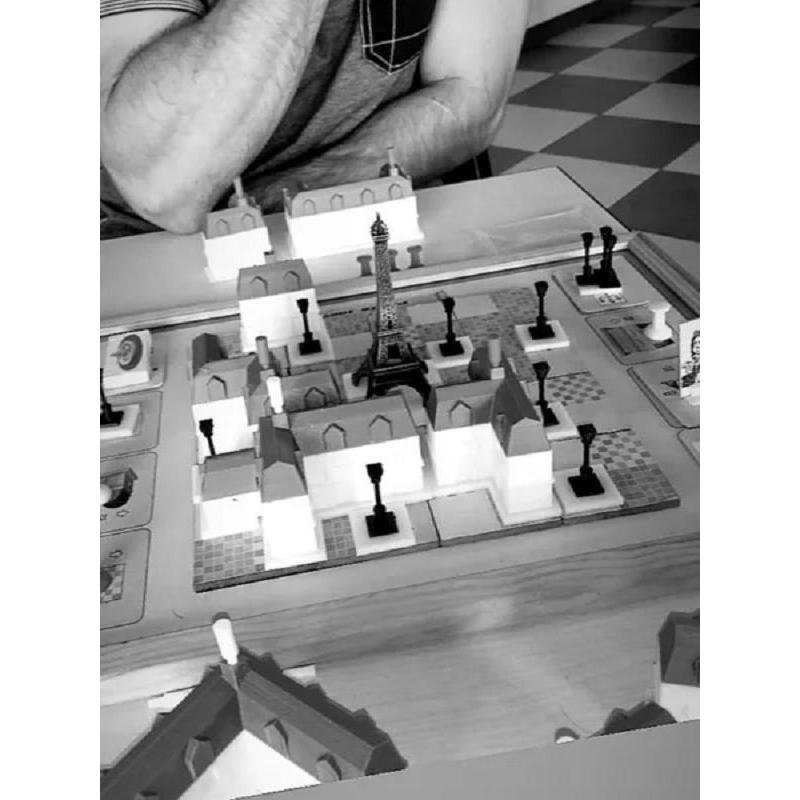 Paris La Cite De La Lumiere Board Game