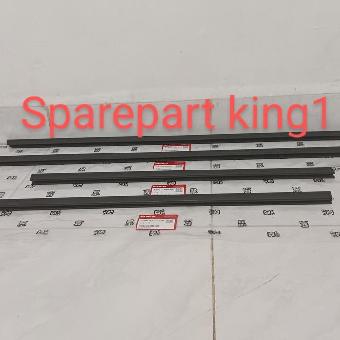 Terlaris Pelipit Kaca Luar Honda Jazz Rs Ge8 2008-2013 Original Japan Terlariss 