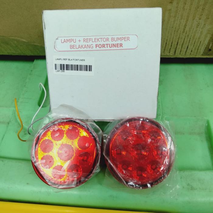 Lampu Reflektor Bemper Belakang Mobil Fortuner Bulat