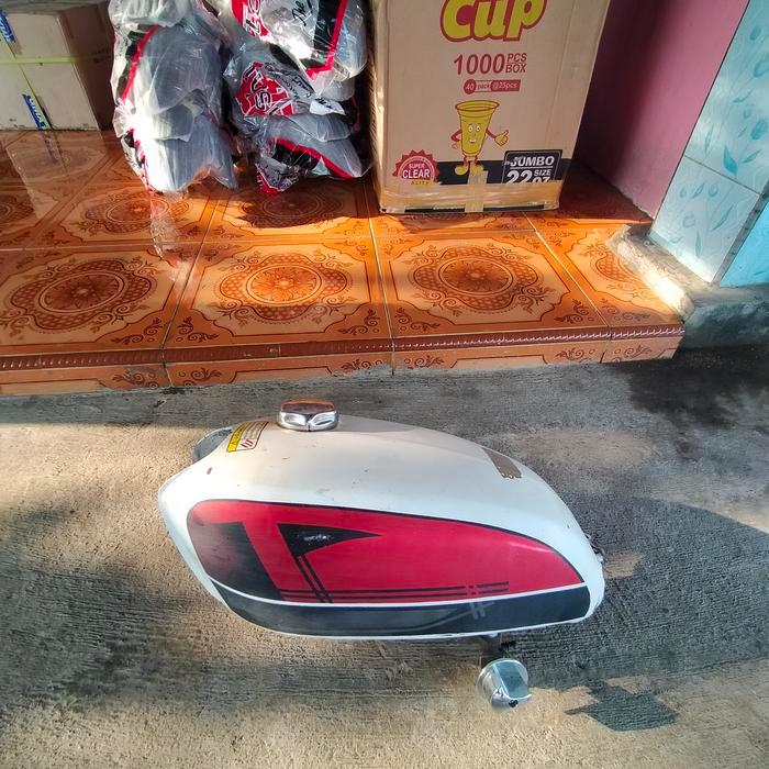 Langsung diproses Tangki cb 125 SE original copotan repair ulang