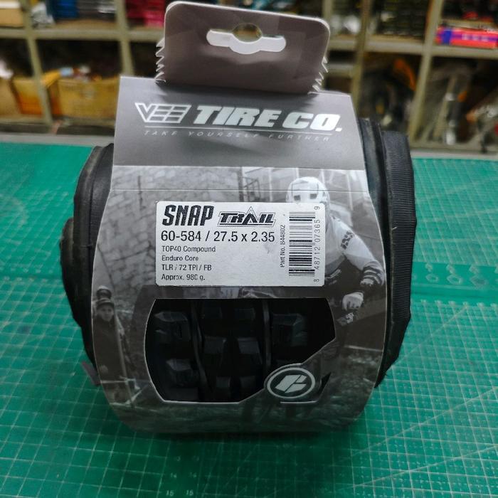 (1 Pcs) Ban Luar 650B 27.5 X 2.35 Vee Tire Co Snap Trail Top40 Compound Enduro Core Tubeless Ready