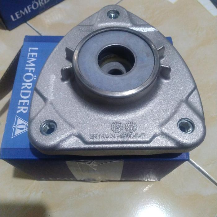 Mounting Shock Depan Mercedes Benz W246 W176 W117