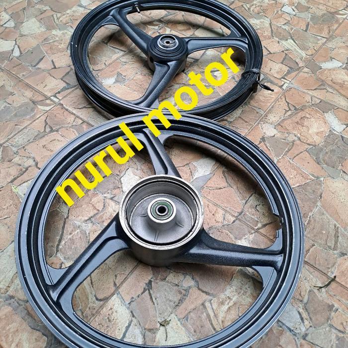 pelek velg racing enkei fizr vega r original copotan