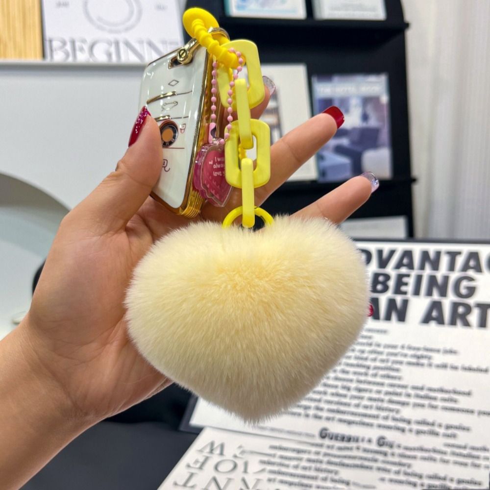Cars Accessory Natural Fur Heart Charm Keychain Creative Soft Plush Toys Keychain Cute Silicone