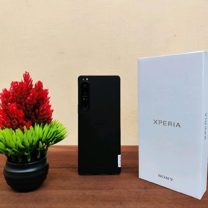 Sony Xperia 1 Mark IV 12 / 256 GB [Resmi Beacukai] - Dual SIM Sinyal ON All Operator (Second) - Blac