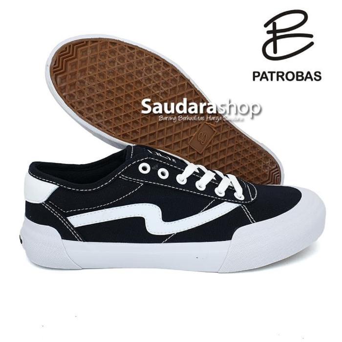 Sepatu Patrobas Ivan Low Black White / Patrobas Ivan LC Hitam Putih