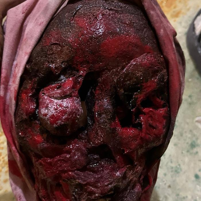 topeng hantu pocong seram