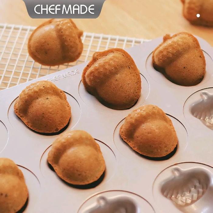 Best seller ELtamart Chefmade WK10106 Acorn Shape Cake Pan 12 Cup Loyang Kue Biji Ek Anti Lengket