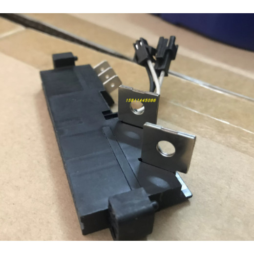 R4850G2 R4850N2 R4850N6 R4850G6 POWER MODULE COMUNICATING INPUT AND OUTPUT PLUG