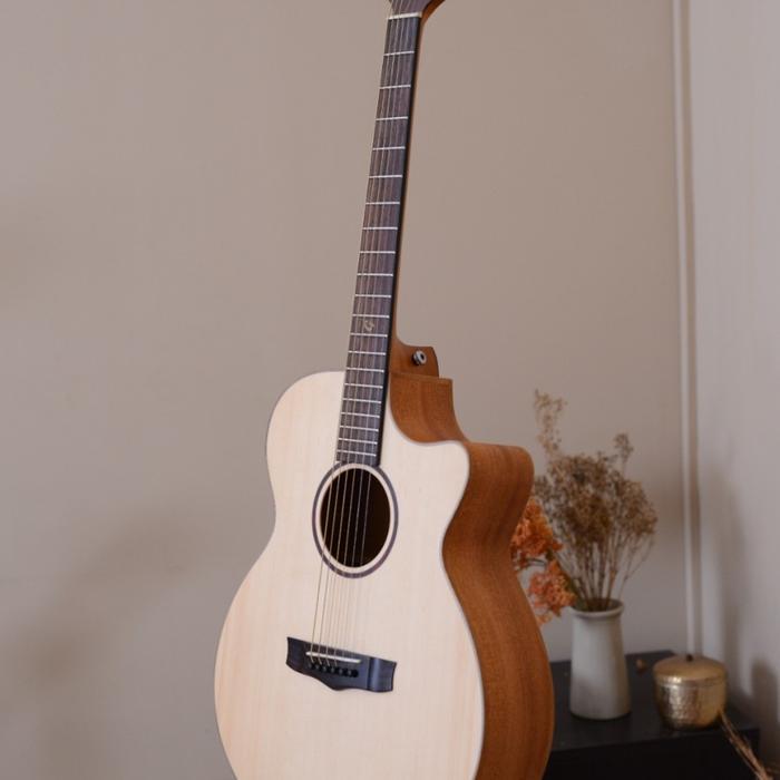 Gitar Akustik Elektrik Genta Solid Mahogany Top Spruce CO 400 CE