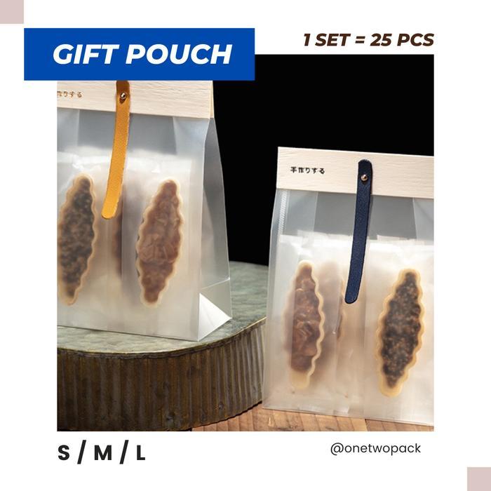 beb6- Standing Pouch Plastic Pp Hampers Gift Packaging