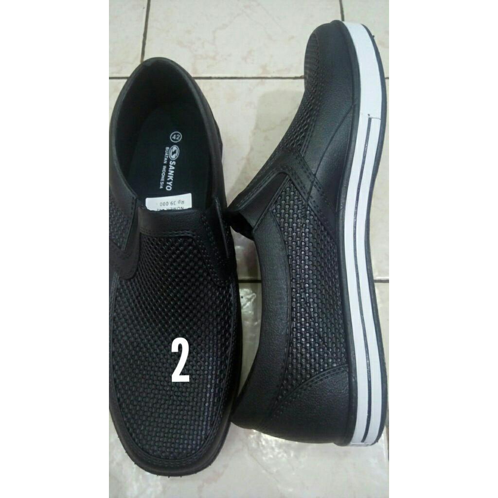 Sepatu Pantofel Karet Merk Sankyo Saf 1146