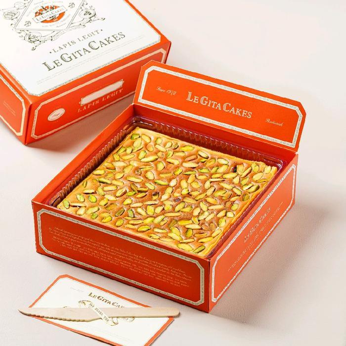 READY LeGita Cakes Lapis Chocolate Pistachio Premium Khas Pontianak