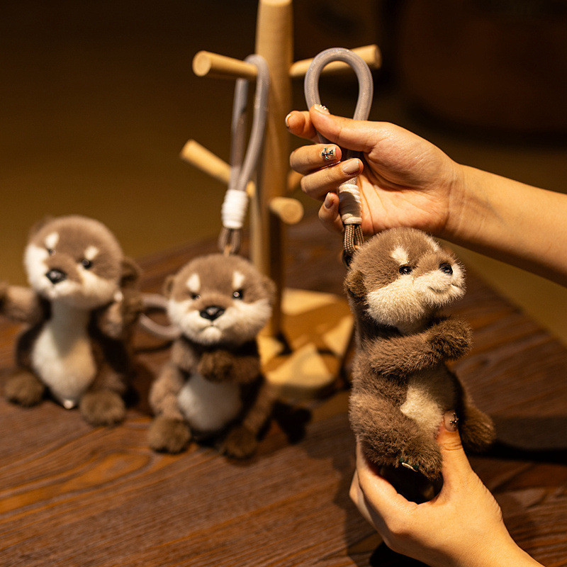 Cute Otter Plush Keychain Realistic Stuffed Cartoon Otter Animal Pendant Kawaii Doll Soft Plushies