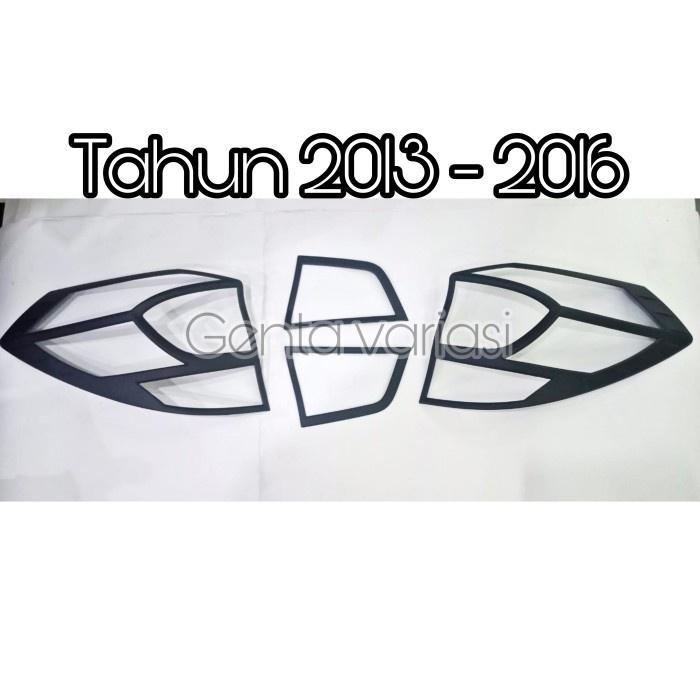 Garnish Lampu Belakang Mobilio Rs 2013 - 2016 Hitam
