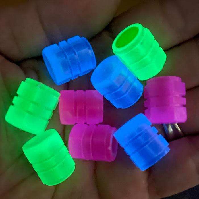 NW Tutup Pentil Ban Mobil Motor Sepeda Glow In The Dark Newwww