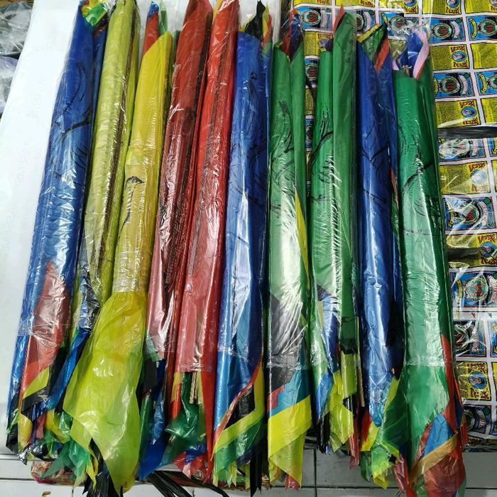 Layang layang plastik kelelawar 1pak isi 10pcs