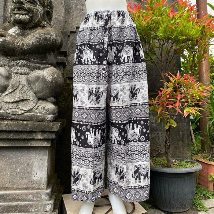 Best Seller *(New)* Celana Kulot Wanita Jumbo Rayon Motif Gajah/ Kain Bali Panjang Nyaman Santai