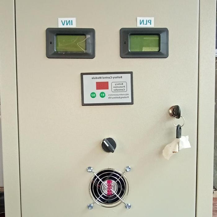 Box panel PLTS 5000 W, ATS OTOMATIS HYBRID PANEL SURYA