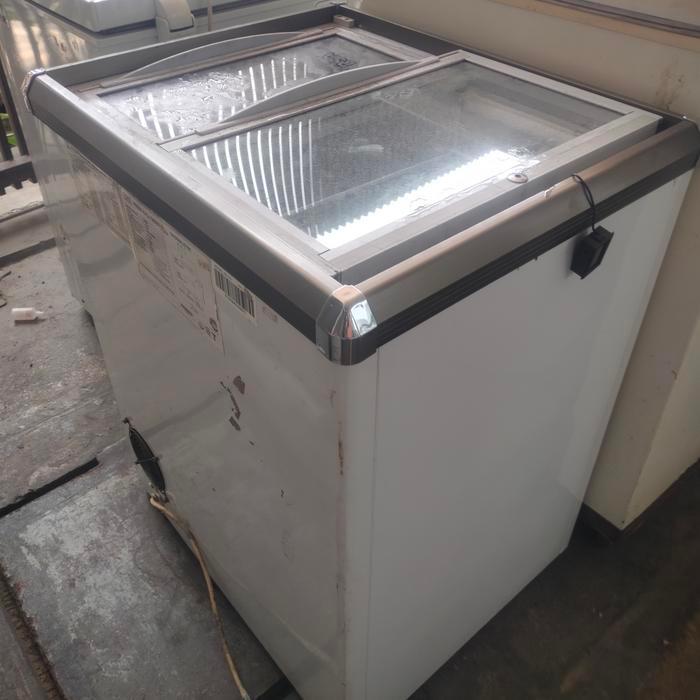 Freezer Slide Kaca RSA XS-110, 110 Liter, 180 Watt, SECOND, Bandung
