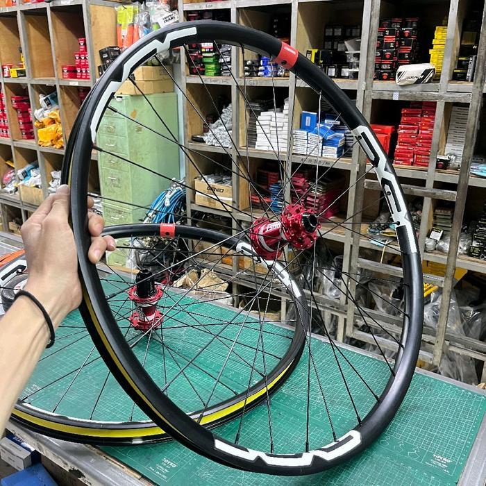 Wheelset Velg Set Mtb 29 Dominate Hub Strummer Hm-380 Boost Ta 15 X 110 12 X 148 6 Pawls Tawon