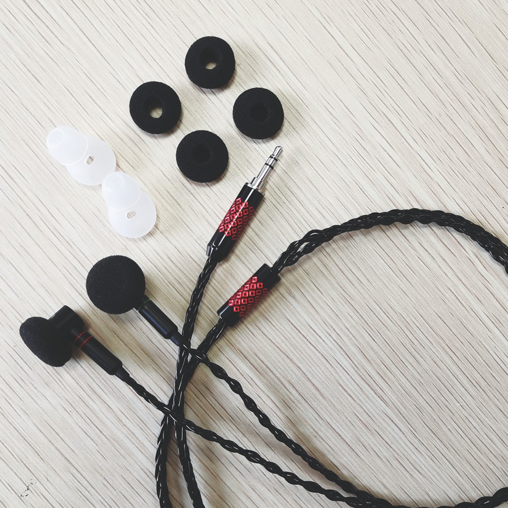 QIGOM Detachable Earphones with High-Res Sound, Multiple Impedance
