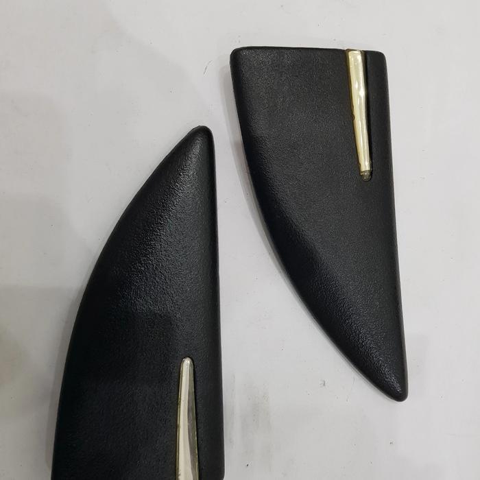 LIST BODY FENDER DEPAN MOBIL PANTHER CAPSUL TAHUN 2000-2003 QUALITY
