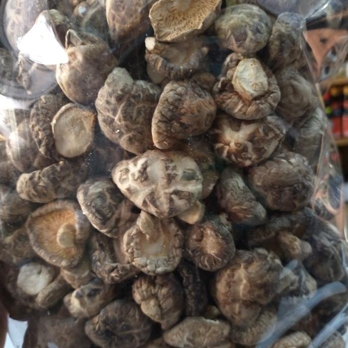 Ready Stok BS Jamur Hioko Kering/ Dried Shitake Mushroom uk. 2-3cm 1kg TEBAL