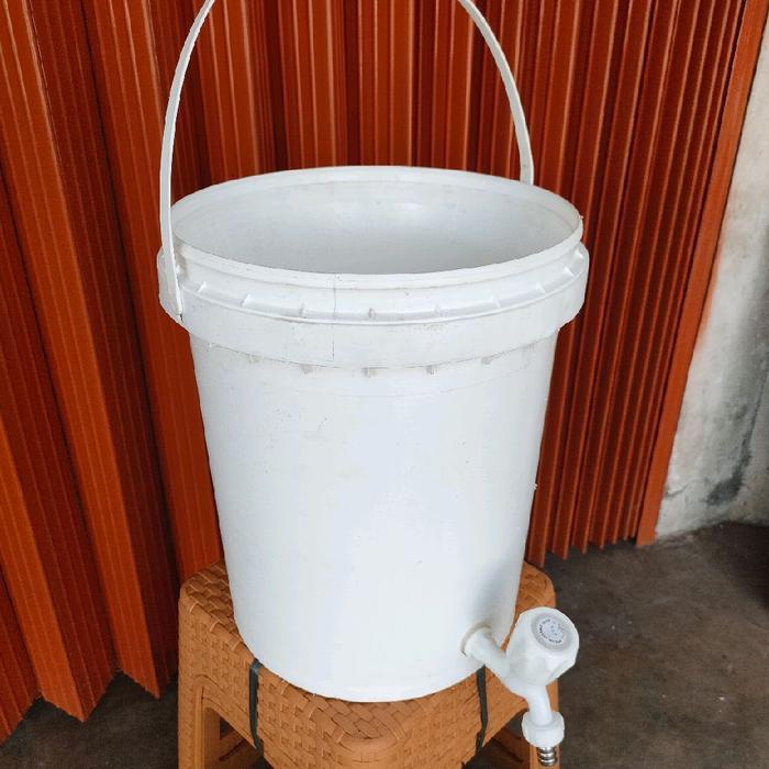TERLARIS Ember Kran / Ember Cuci Tangan + Kran/Ember Wudhu