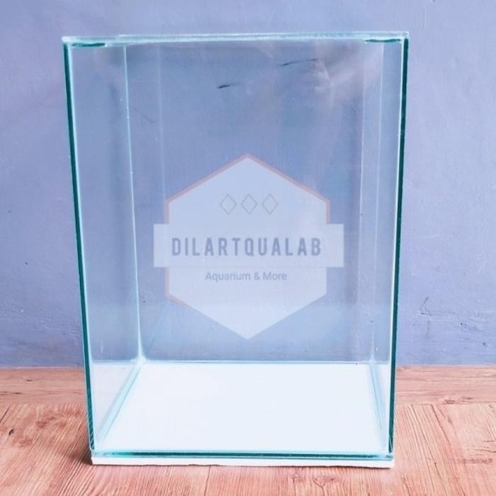 Best seller Aquarium Custom 30x30x50 Dasar 8 keliling 5 mm Pre order Terlaris