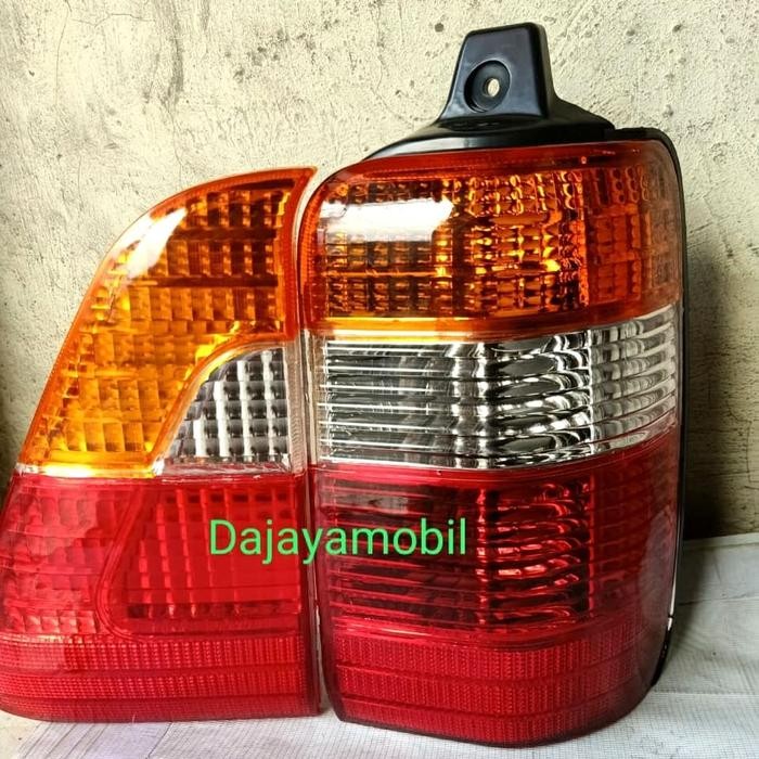 Lampu Stop Belakang + Lampu Segitiga Kijang Kapsul Lgx 2003 Hrg 2Pc