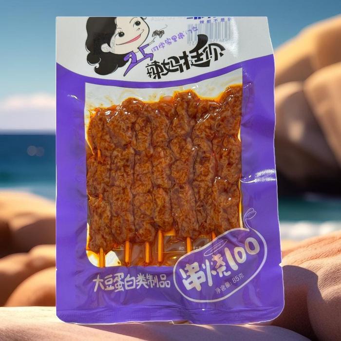 Yummy SPICY SATE TAHU 85g Latiao Halal Vegetarian/Cemilam Latiao Gula Kacang Makanan