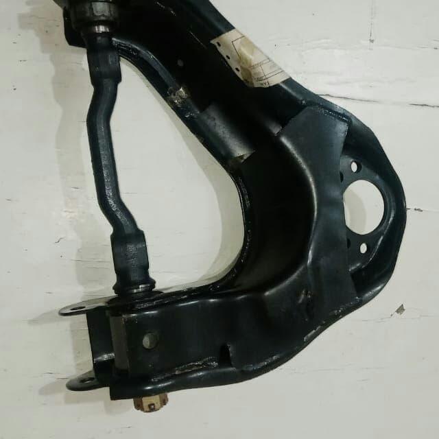 Arm Upper Sayap Atas Toyota Kijang Super Grand Kapsul Original