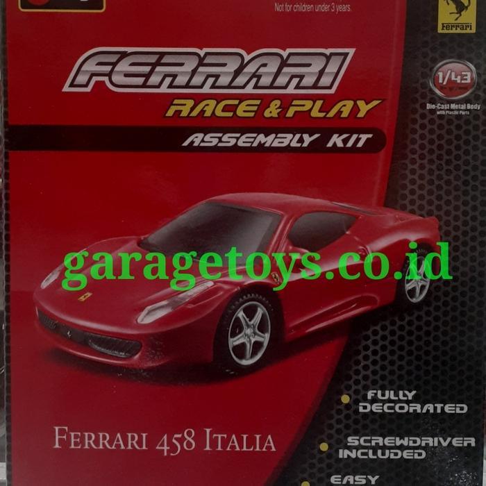 BBURAGO 1:43 DIECAST FERRARI 458 ITALIA MODEL KIT