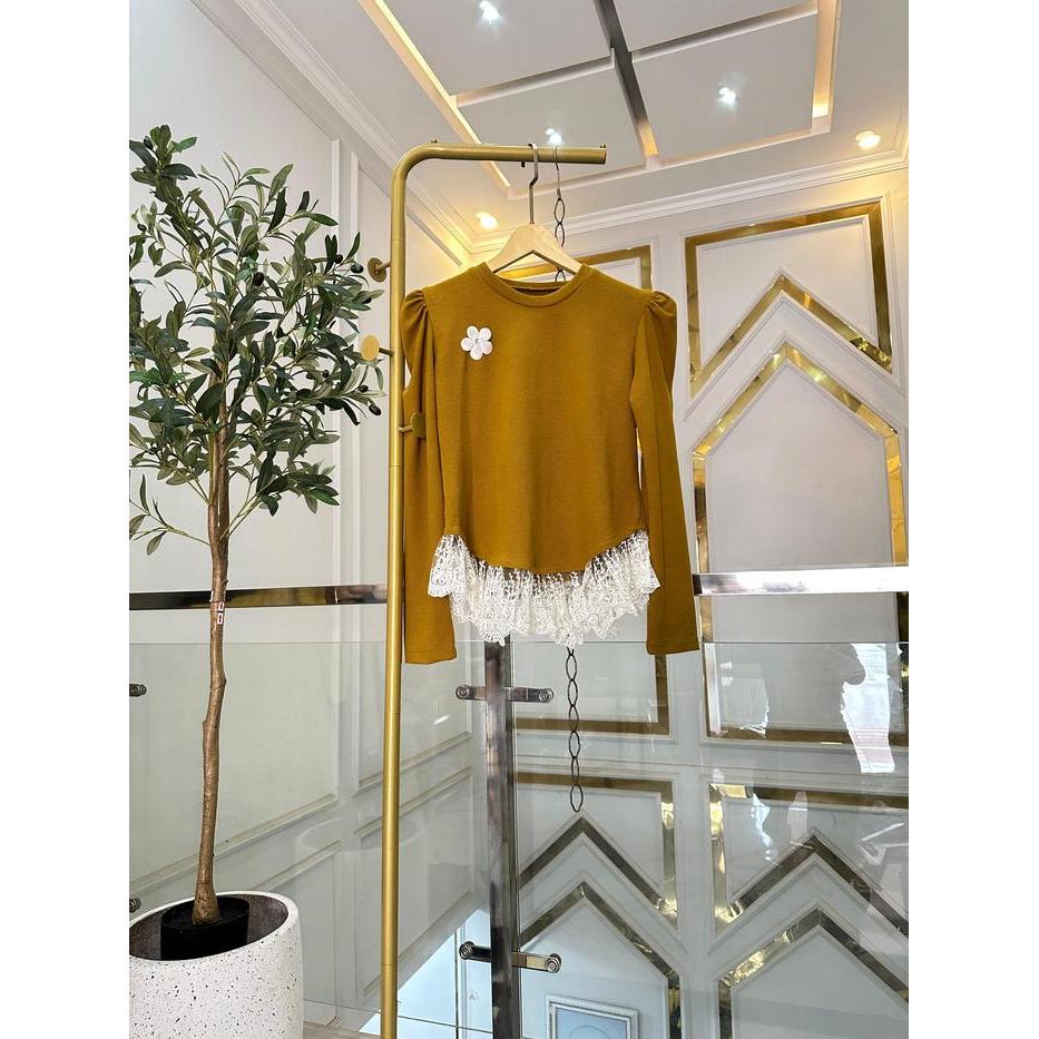 Ella Trendy Blouse Elora Lace