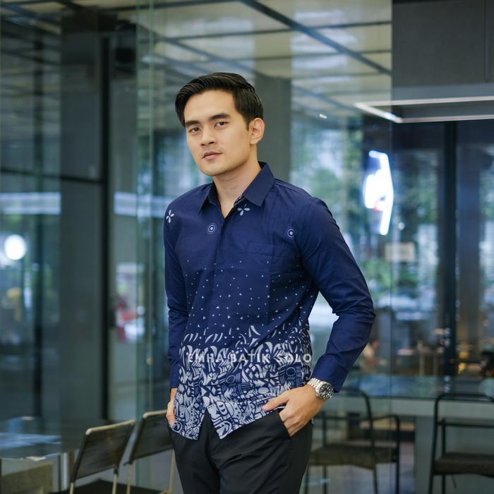 EMHA BATIK SOLO - ETHNIK BLUE | Kemeja Batik Pria Lengan Panjang Slimfit Lapisan Furing Bahan Katun 