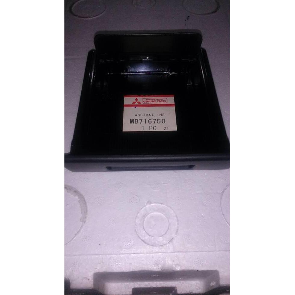 Baru Asbak Mobil Mitsubishi Eterna Ori Berkualitas