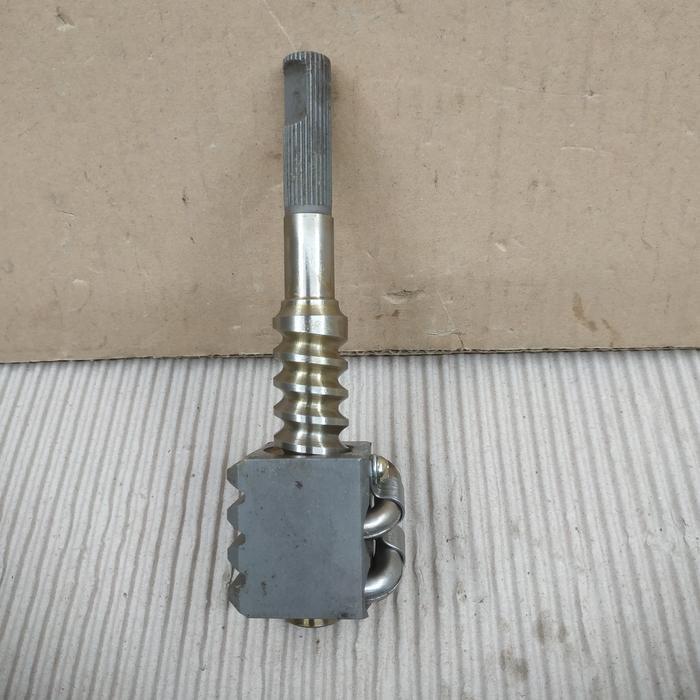 48600-80010-Worm Worm Steer Katana ( Replacmen )